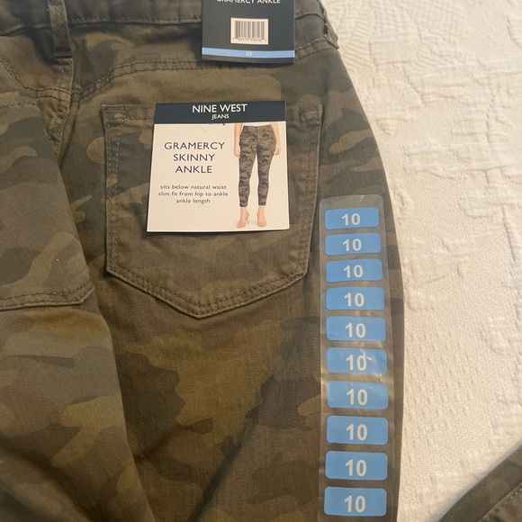 Nine West NWT 10 gramercy skinny ankle jeans green camo stretchy w/front & back - Picture 7 of 8